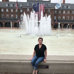 Meet your Posher, Sherri